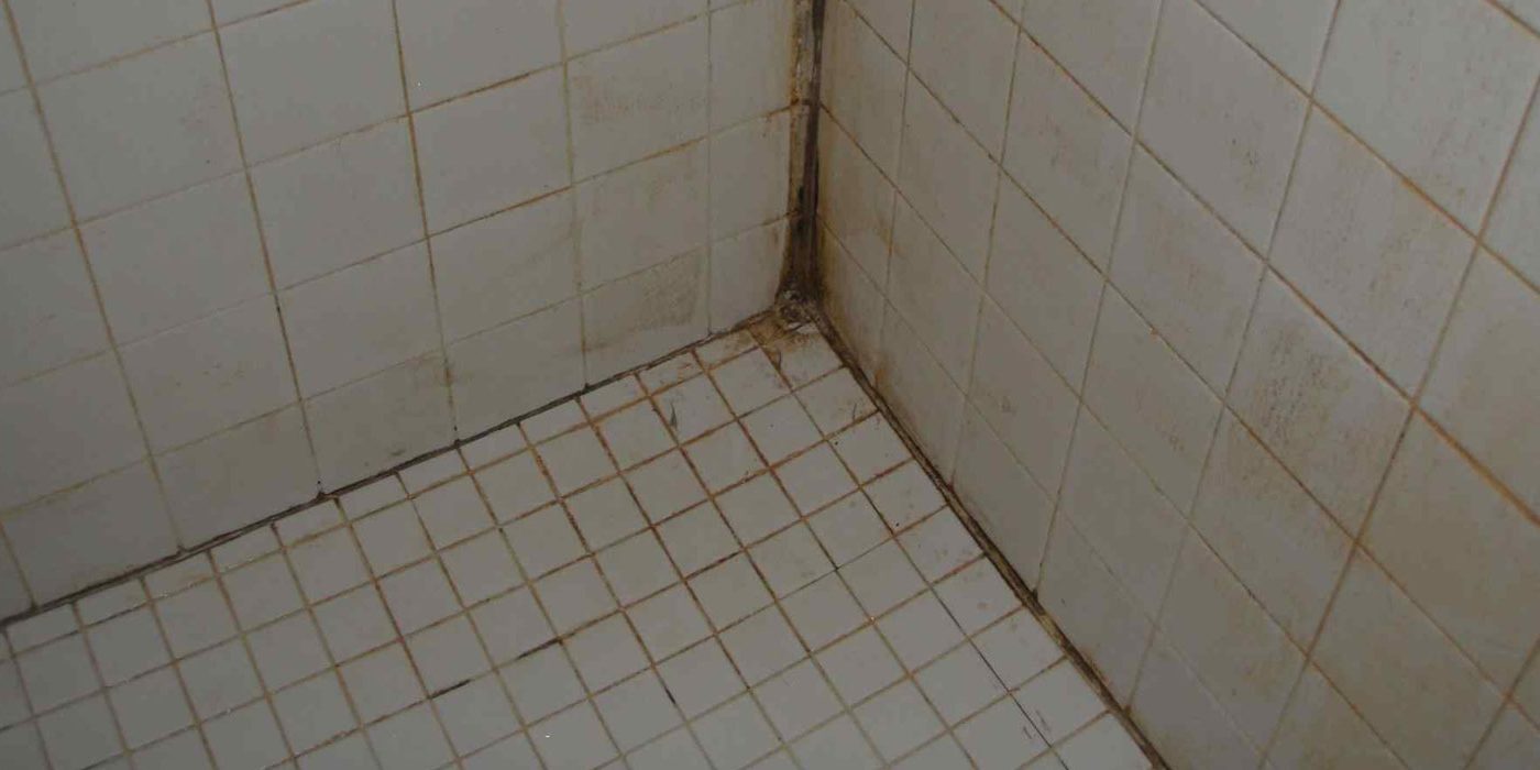 What to do when your bath is leaking