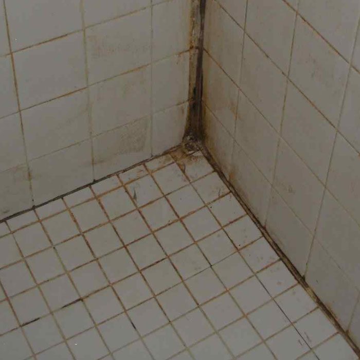 What-to-do-when-your-bath-is-leaking What to do when your bath is leaking
